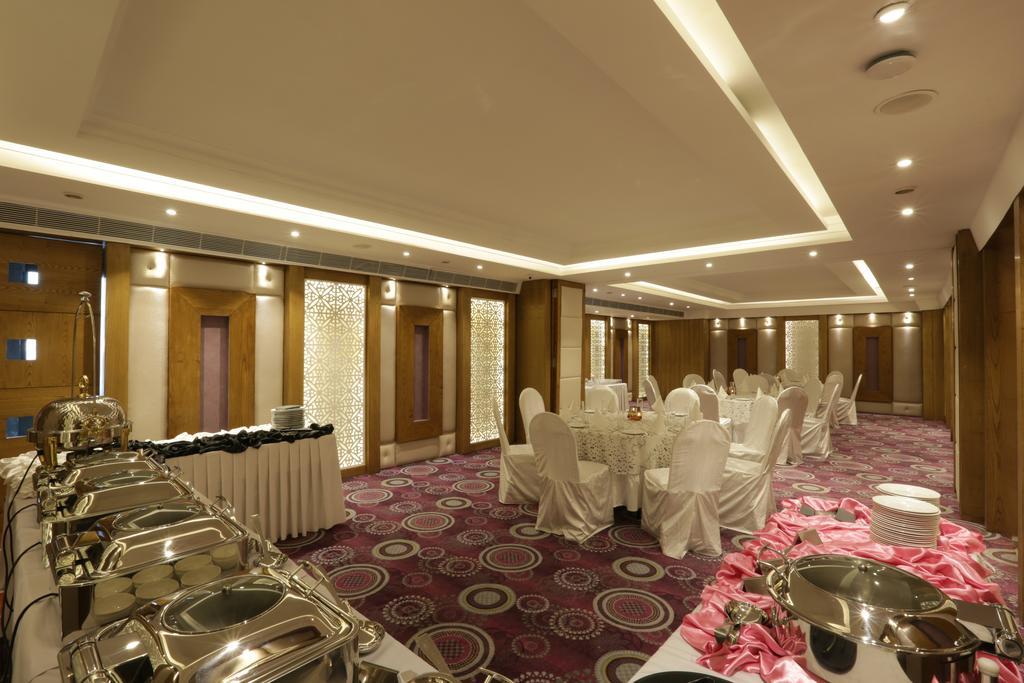 Ramada Encore Jalandhar Dış mekan fotoğraf